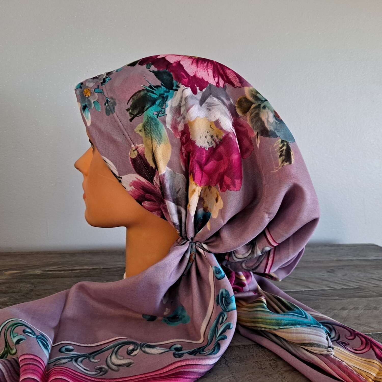 Lilac pre-tied tichel w/band sewn in