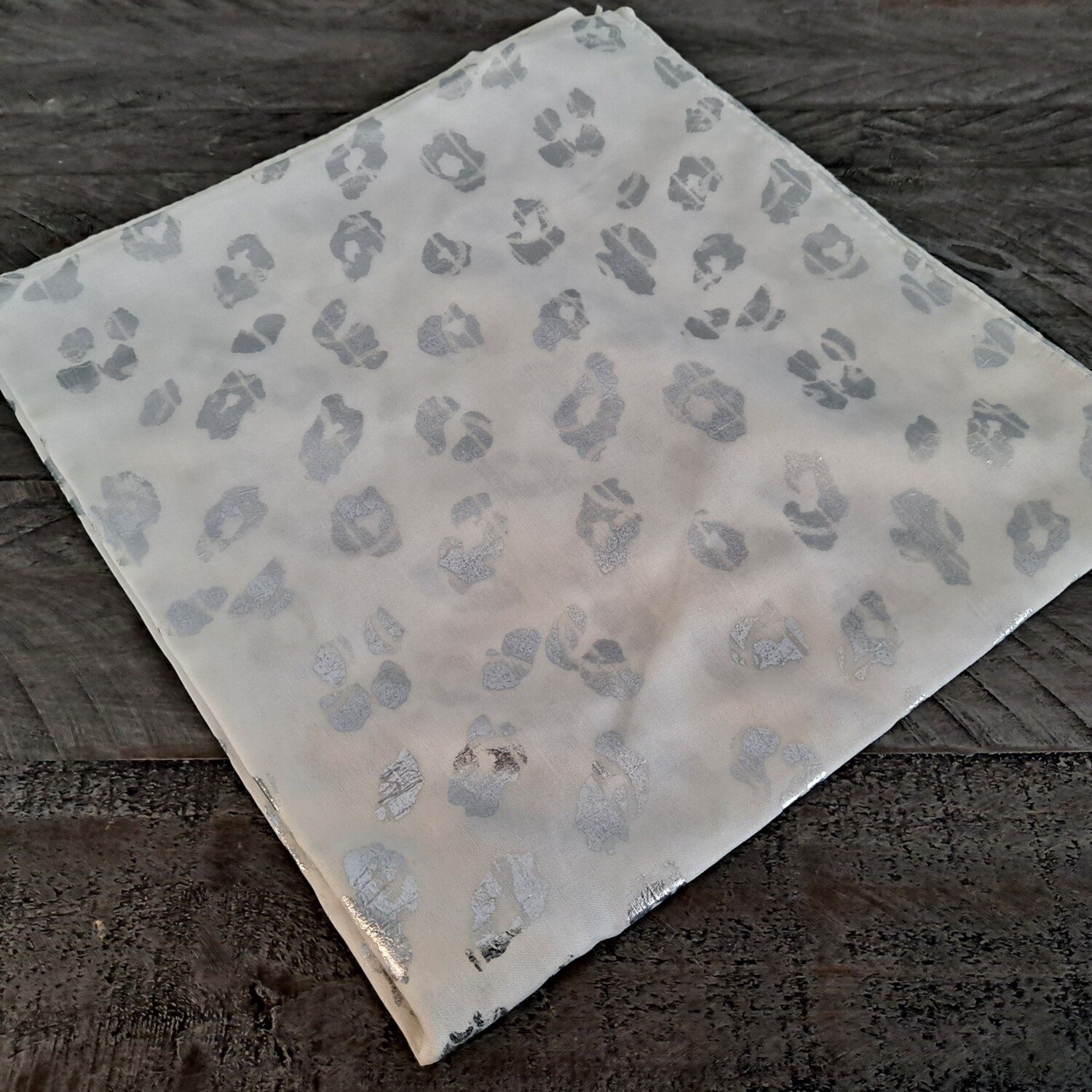 Cream - silver metallic leopard spotted tichel