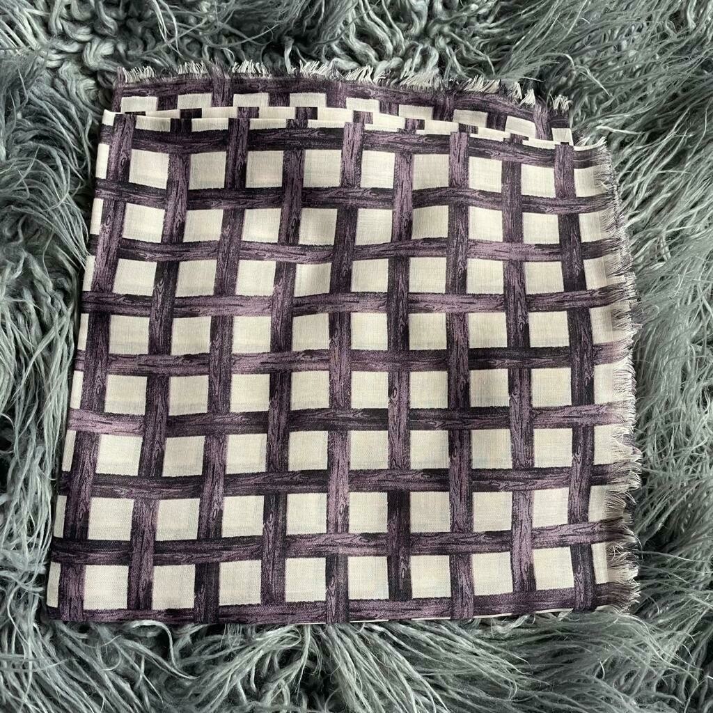 Off white crisscross  - Turkish head scarve w/soft fringes