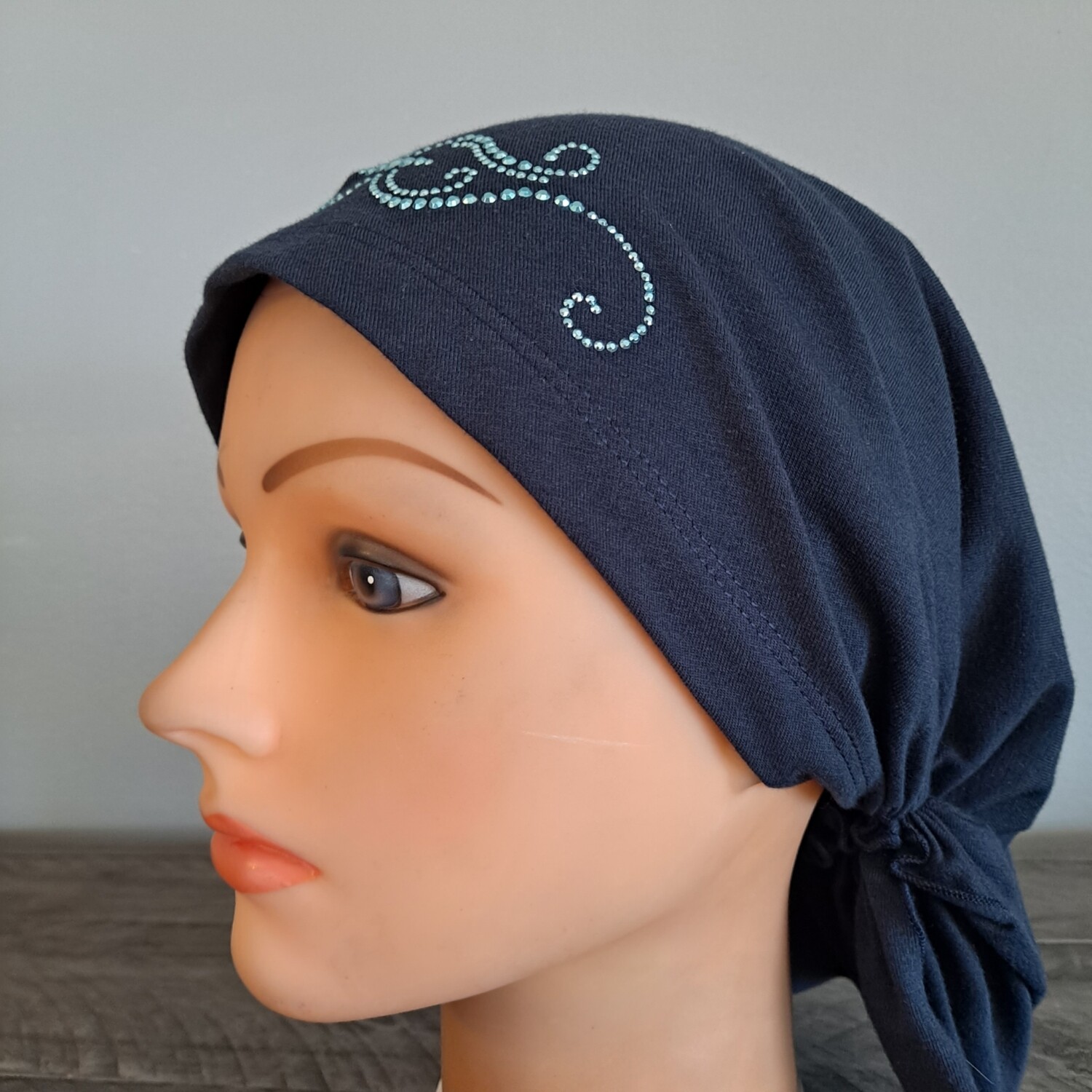Navy pre tied tichel w/aqua applique - XL