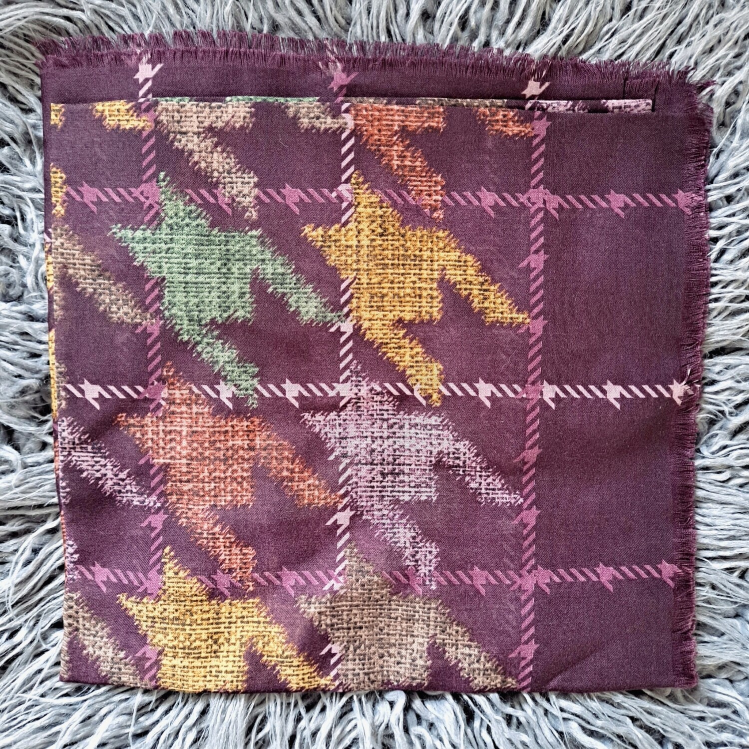 Wine  houndstooth - Turkish head scarve w/soft fringes