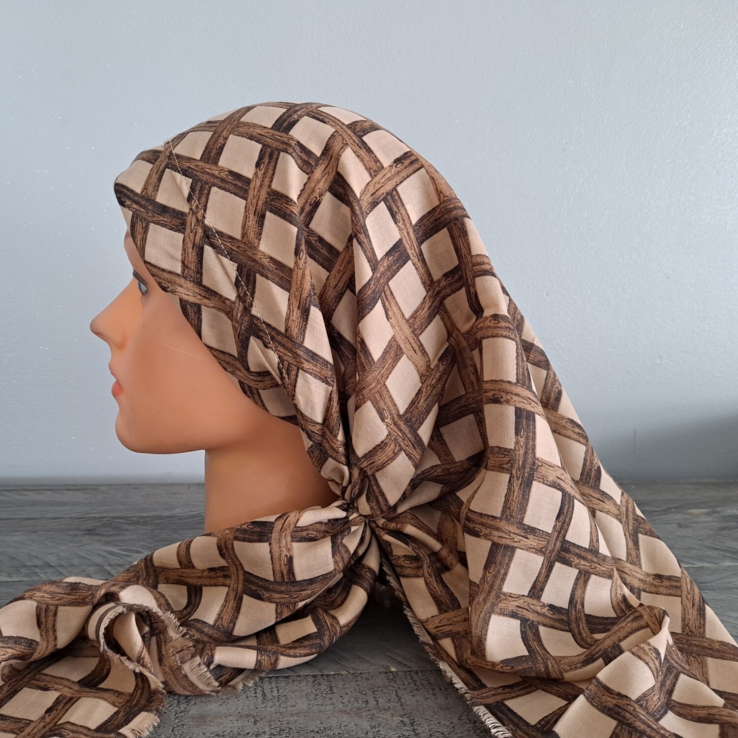 Tan criss cross soft fringed - long back pre-tied kerchief w/band sewn in
