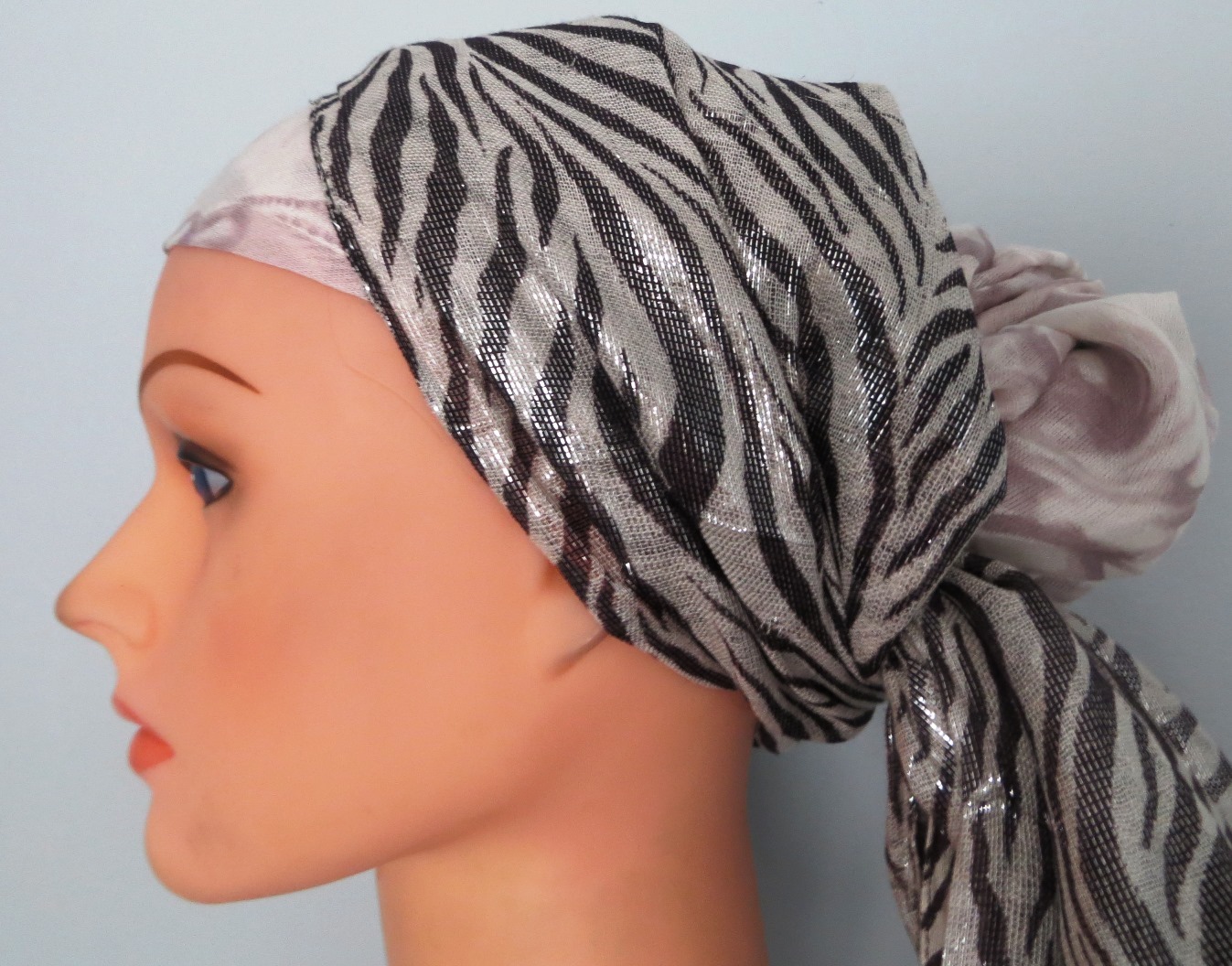 Red and pink stripes pattern rectangle tichel