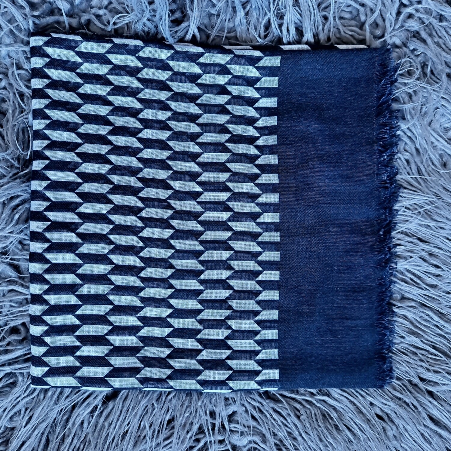 Navy/white - diamond patterned soft fringed tichel