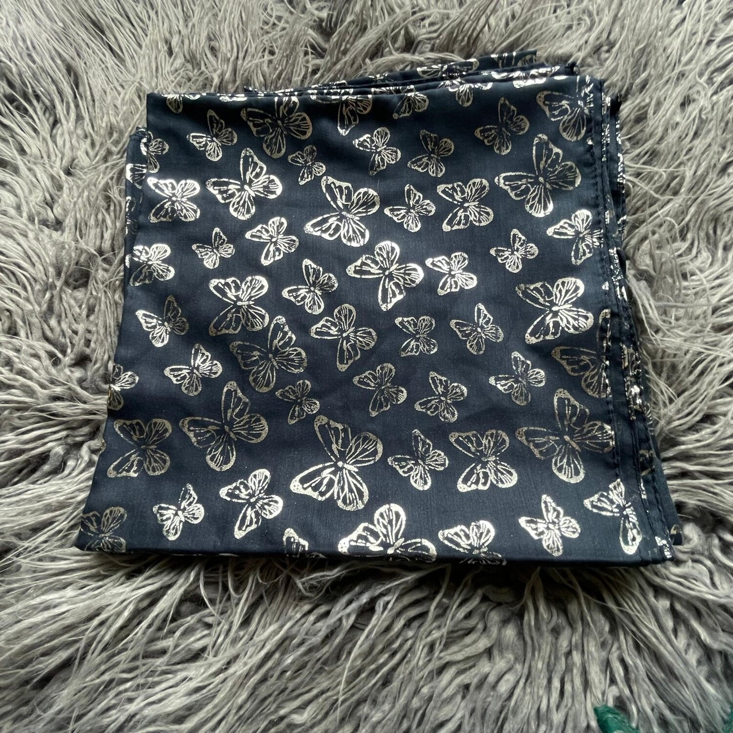 Navy/silver - metallic butterflies patterned tichel