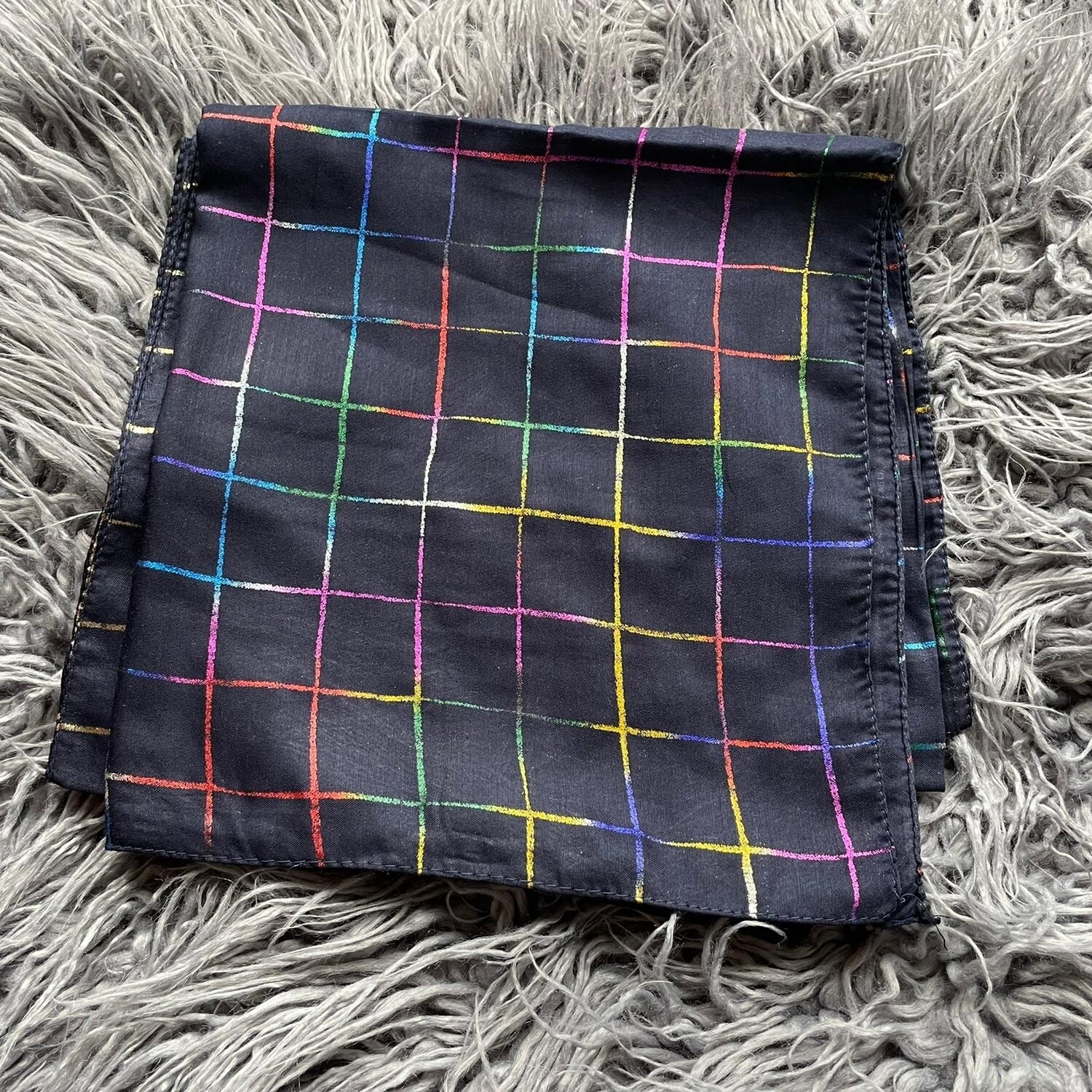 Navy/colorful metallic squares patterned tichel