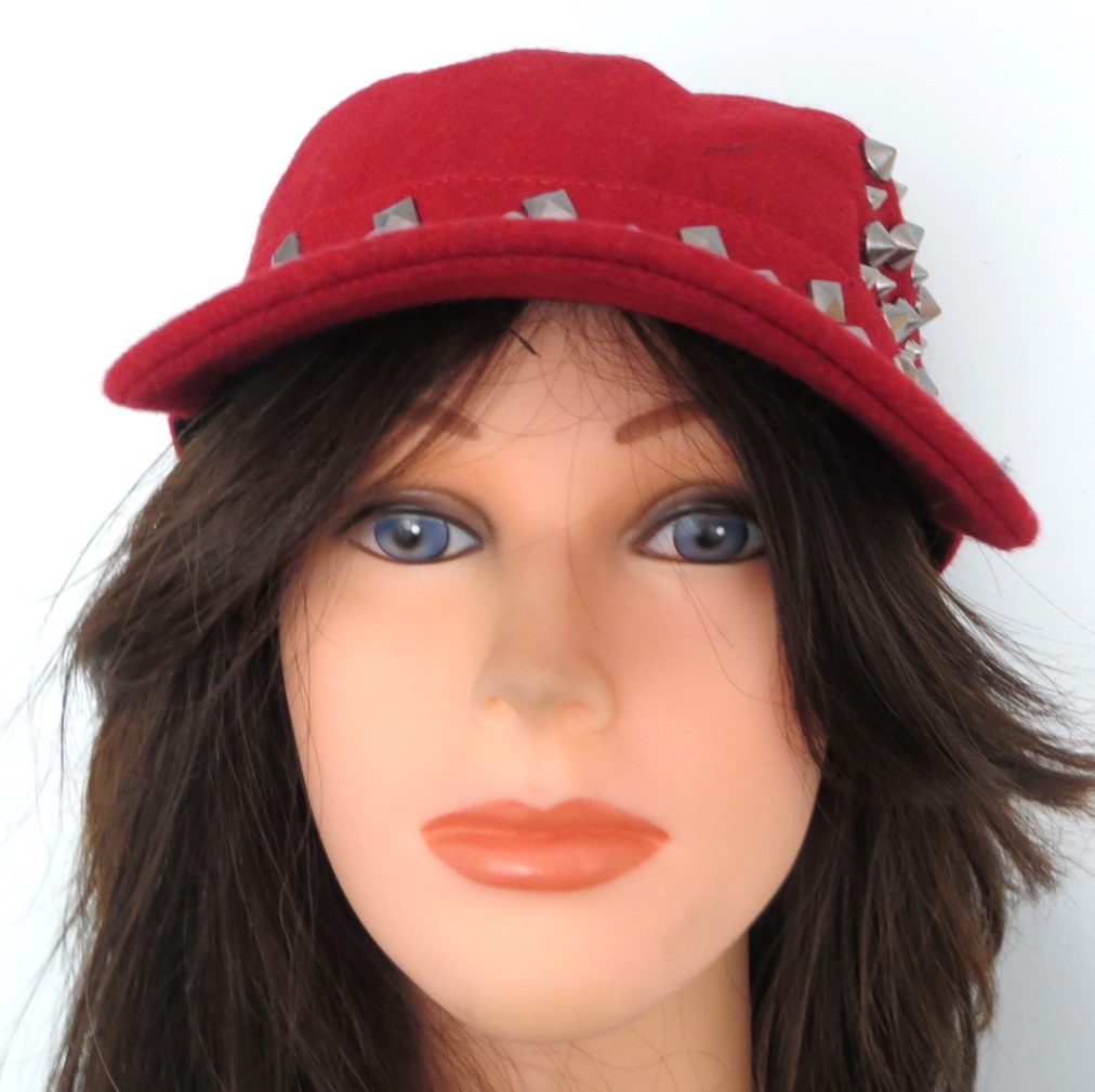 Red spiked cap
