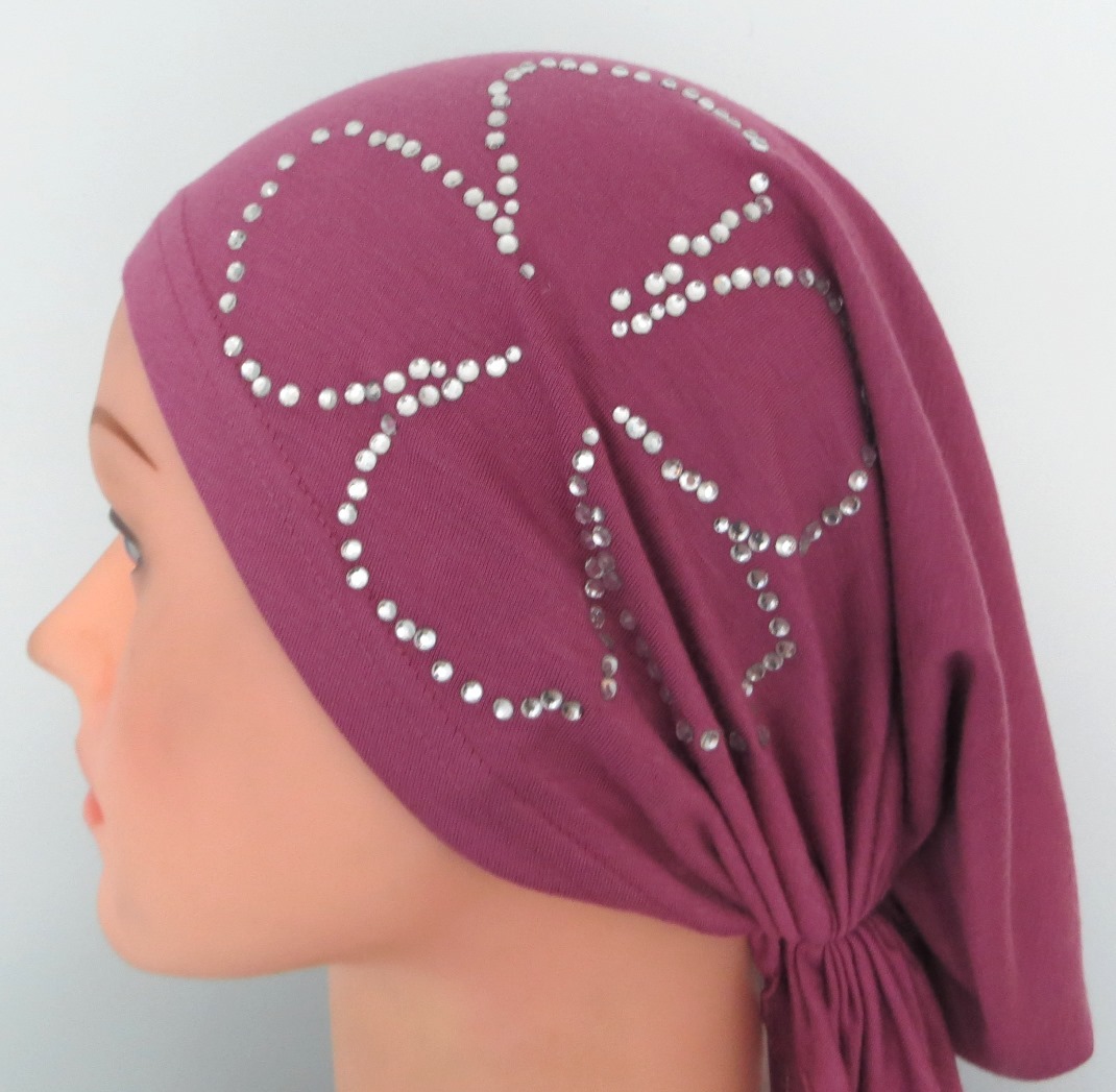 Raspberry pre-tied tichel