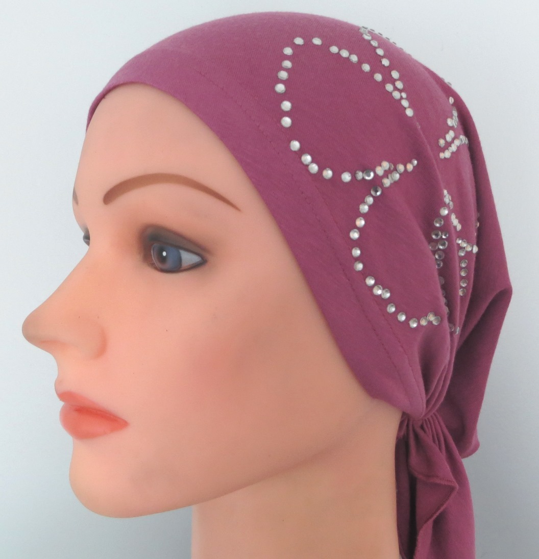 Raspberry pre-tied tichel