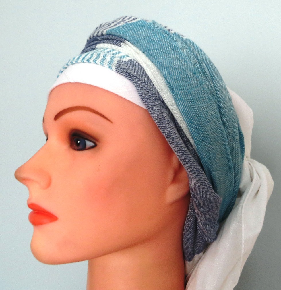 Blue thick stripes rectangle tichel