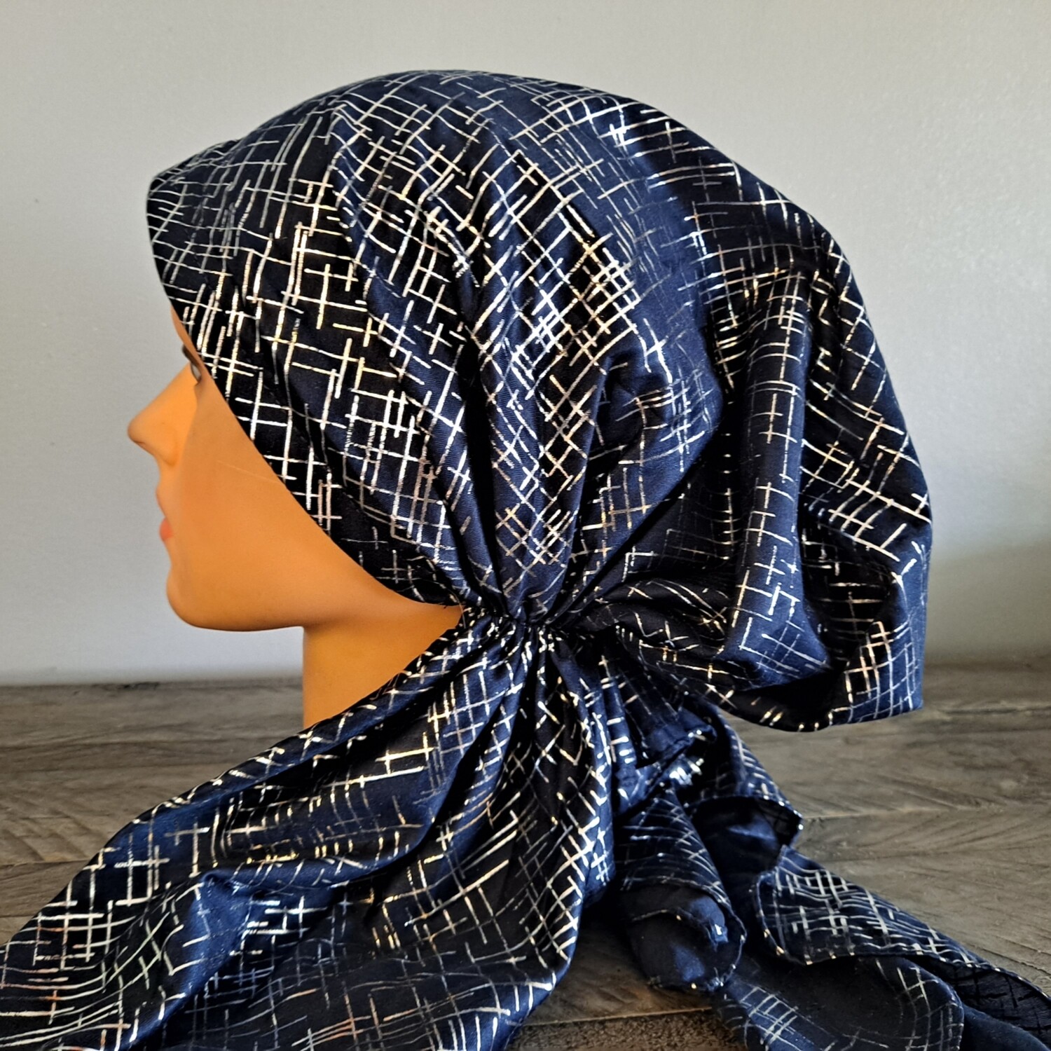 Navy - silver lines patterned pretied tichel