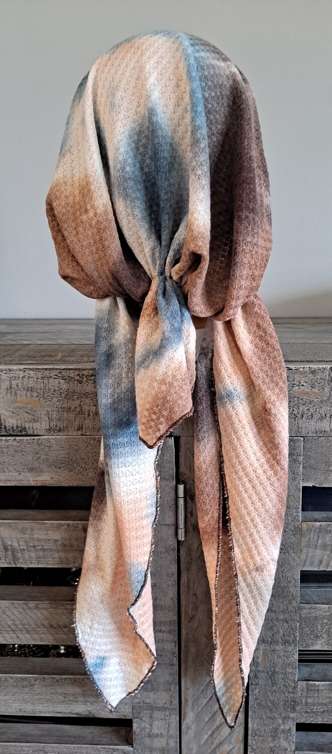 Tan/teal waffled pretied tichel