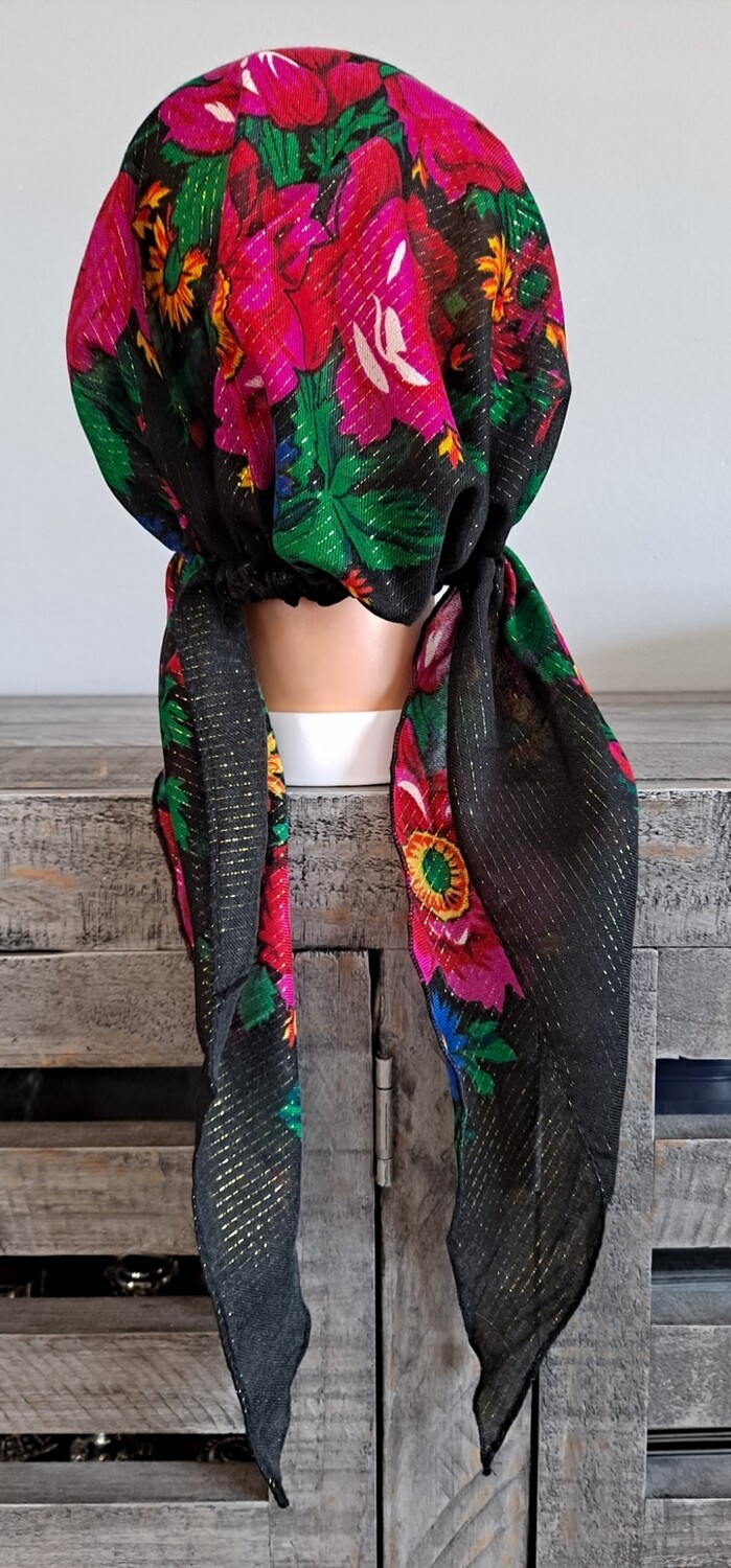 Pre tied tichel vintage style black w/gold threads