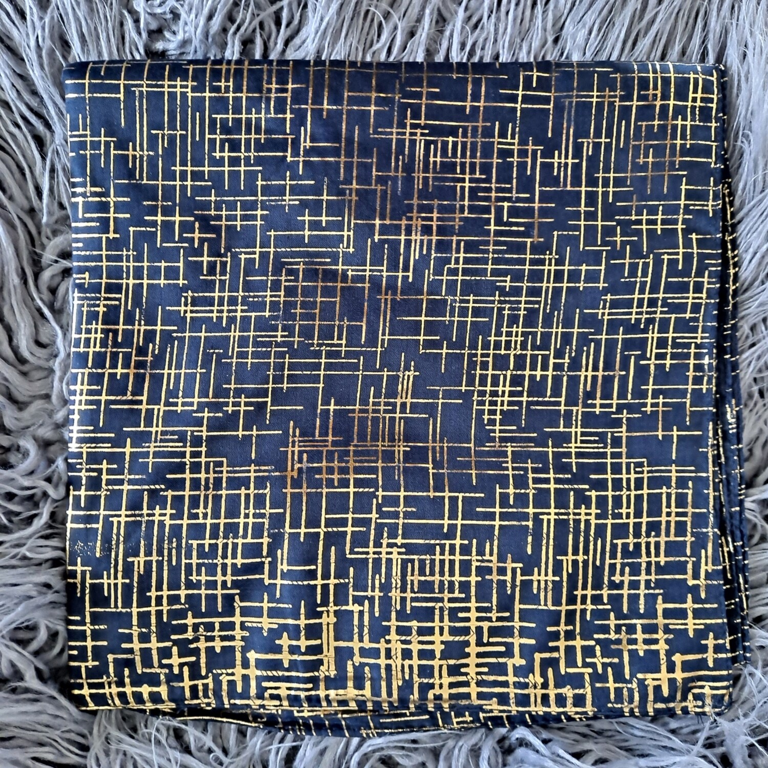 Navy/gold metallic lines tichel