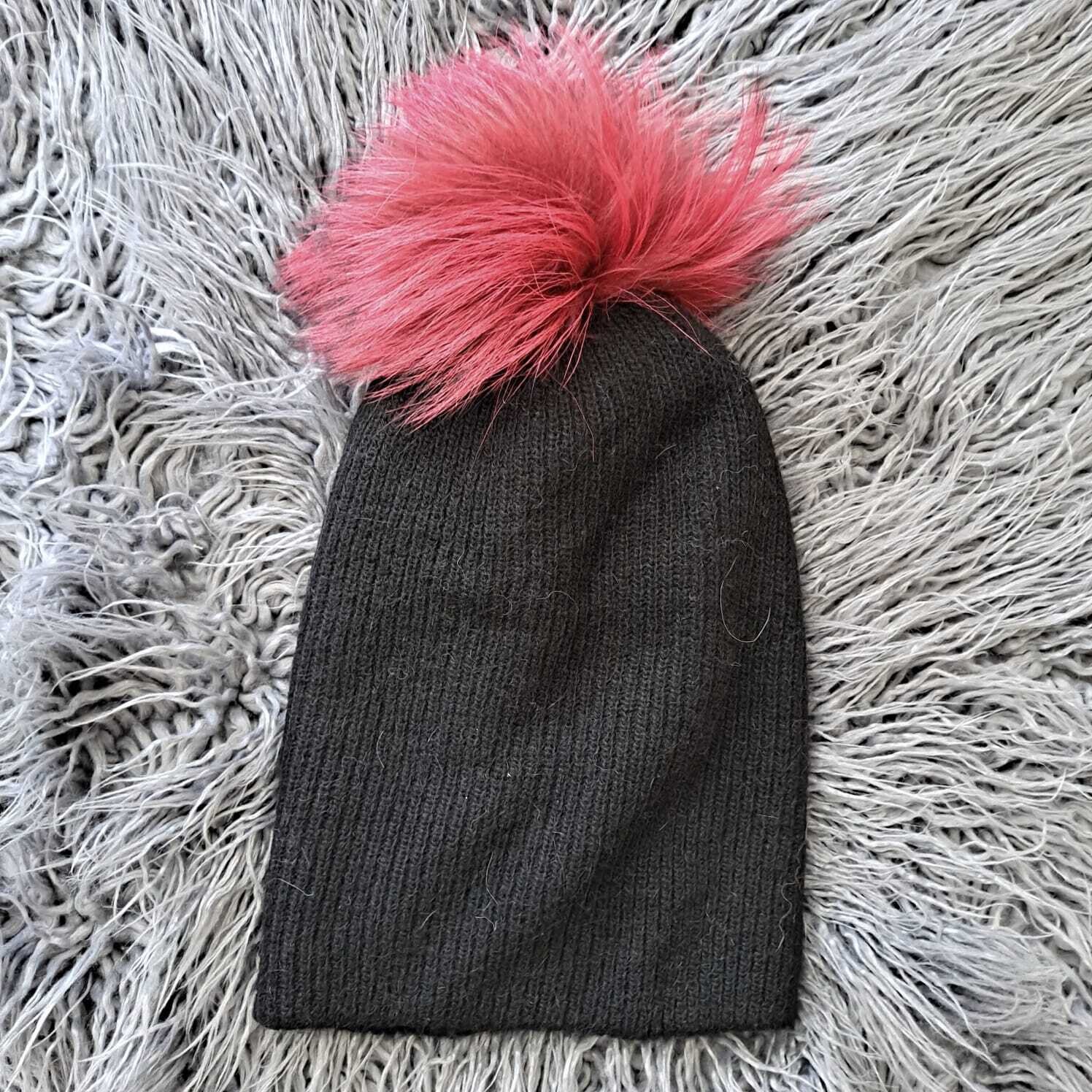 Angora beanies w/fur pom pom, choose: black/red