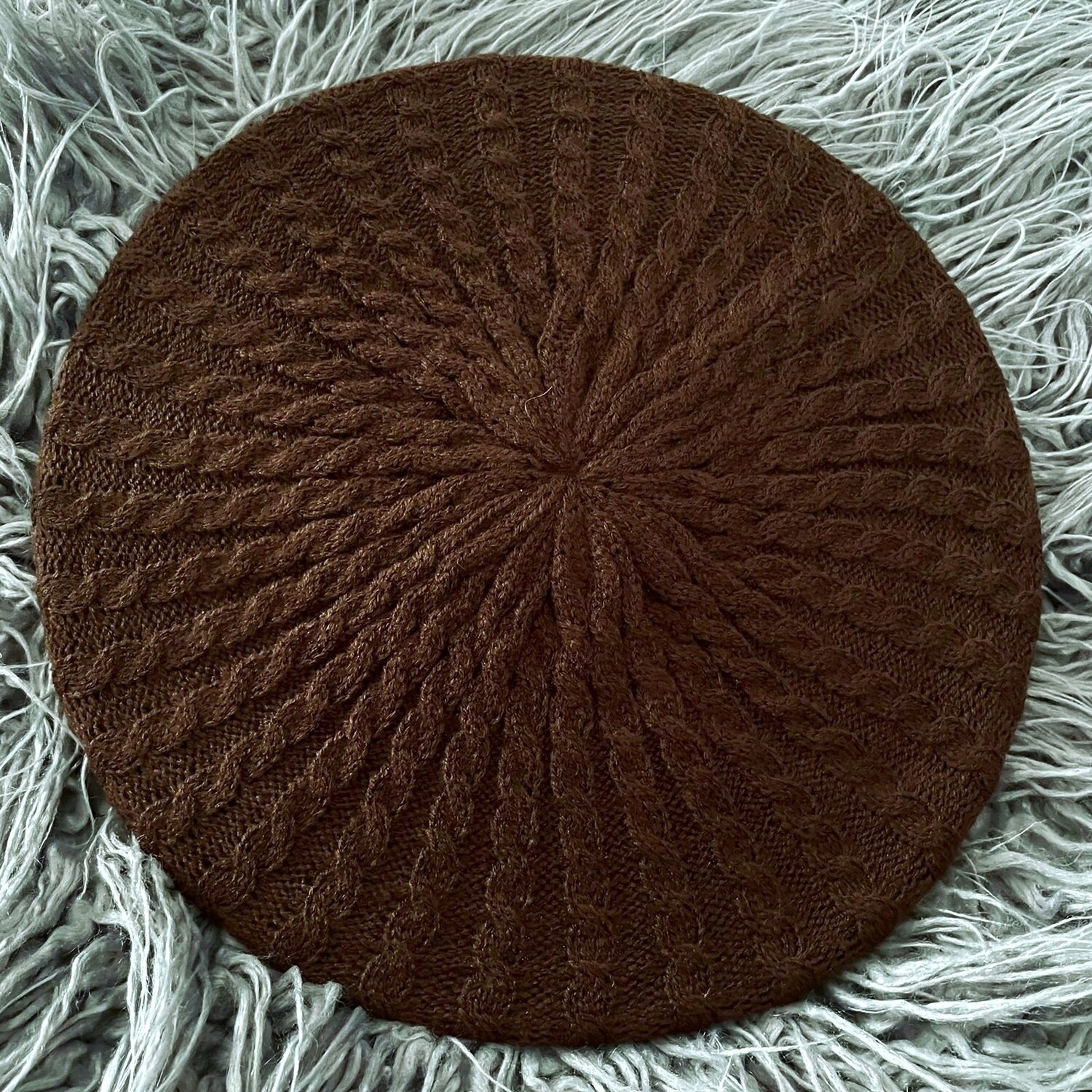 Brown cable snood/beret