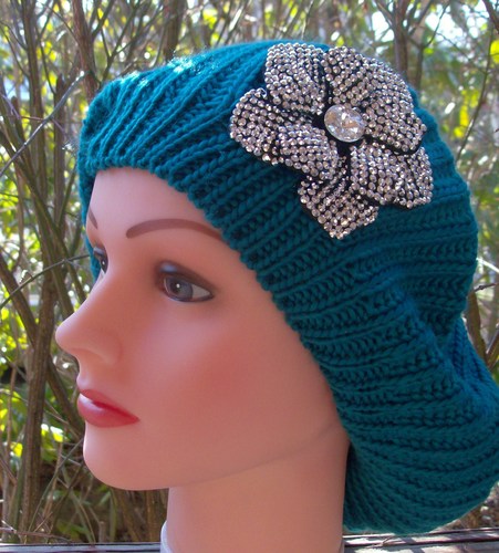 Chic beret turquoise