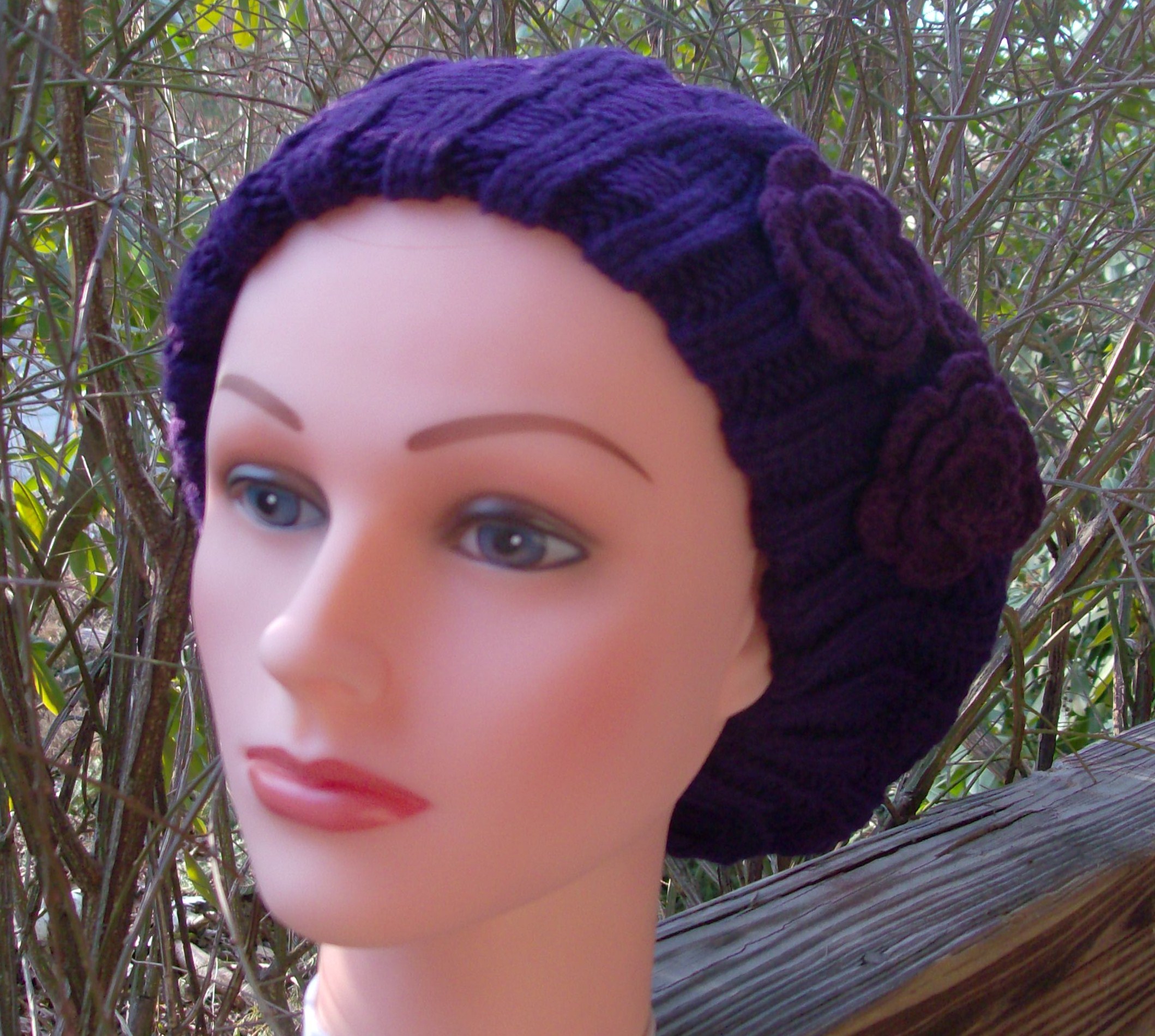 Triple side flower beret purple
