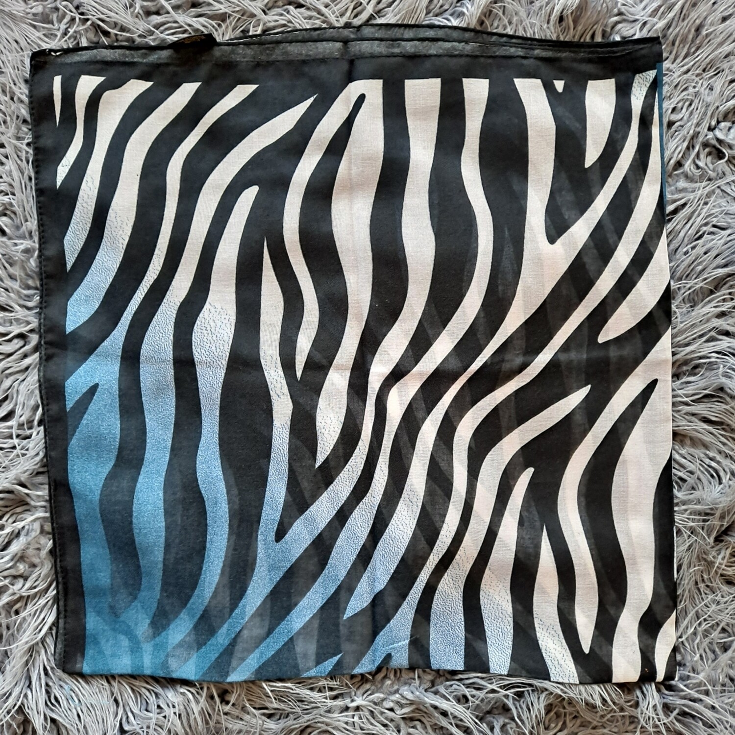 Black/white/teal- soft fringes tichel