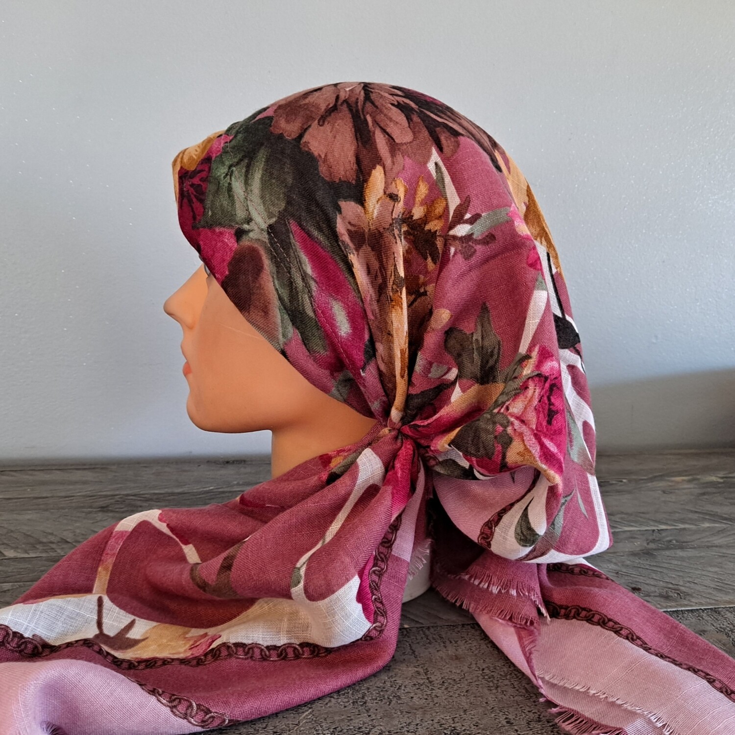 Mauve/colorful patterned - soft fringes pretied tichel w/band sewn in 