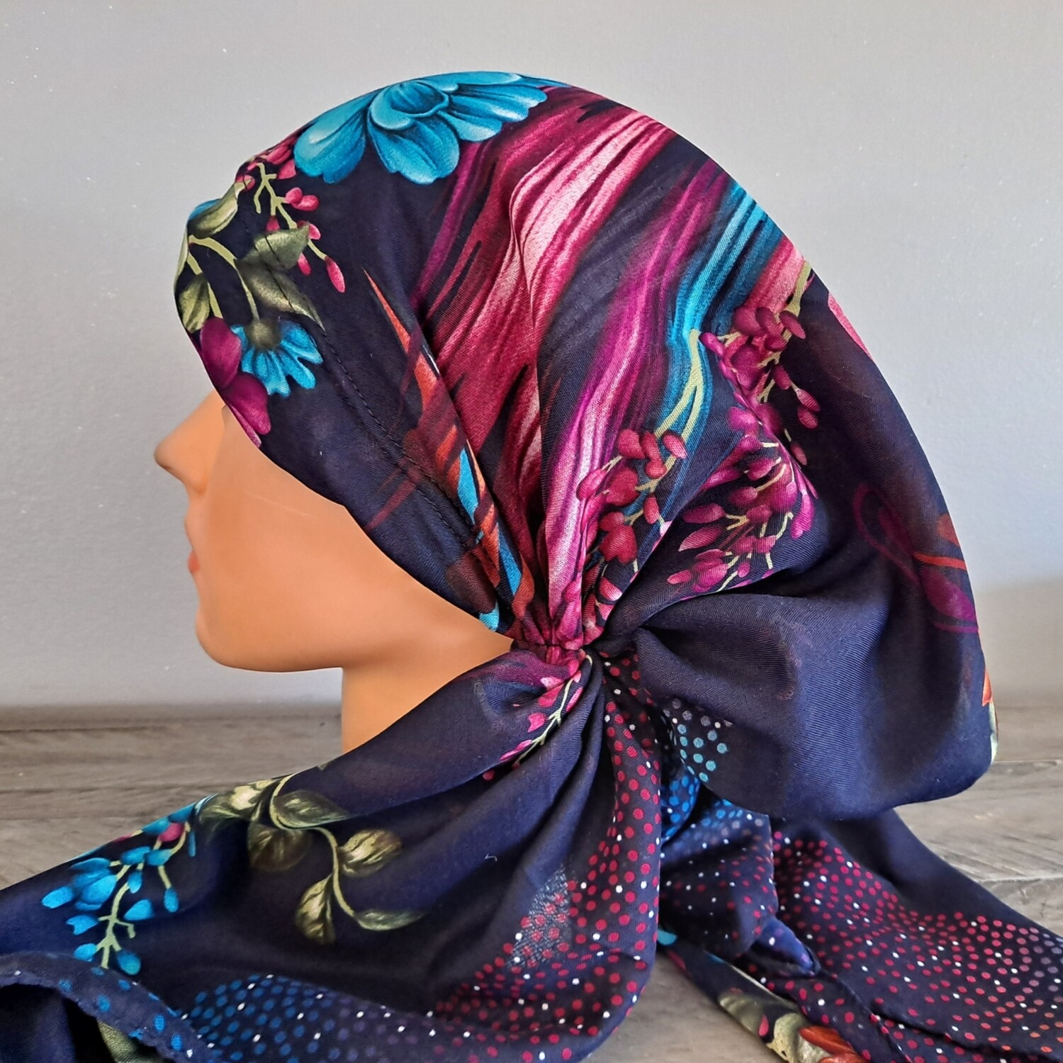 Navy floral burst Turkish Tichel w/band sewn in