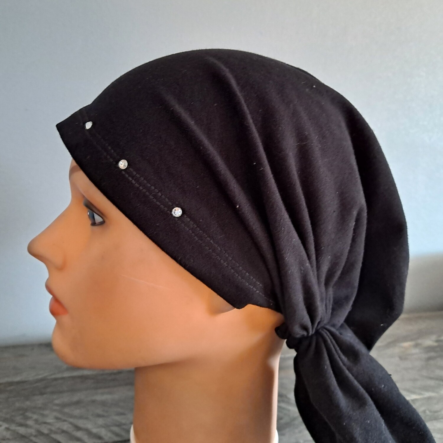 Black pre tied tichel w/small stones