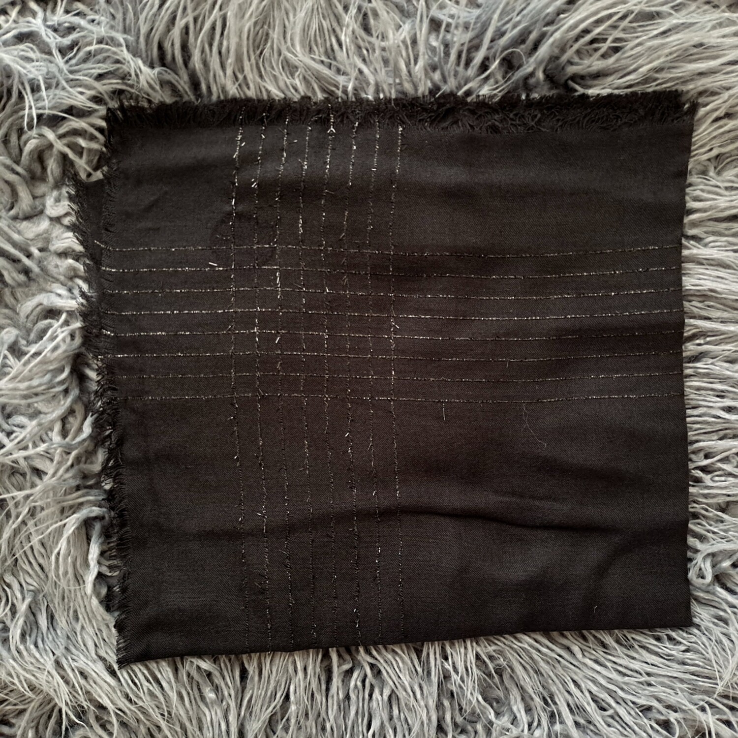 Black solid - soft fringes tichel