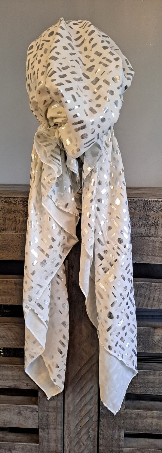 Off white/silver shapes metallic patterned pretied tichel