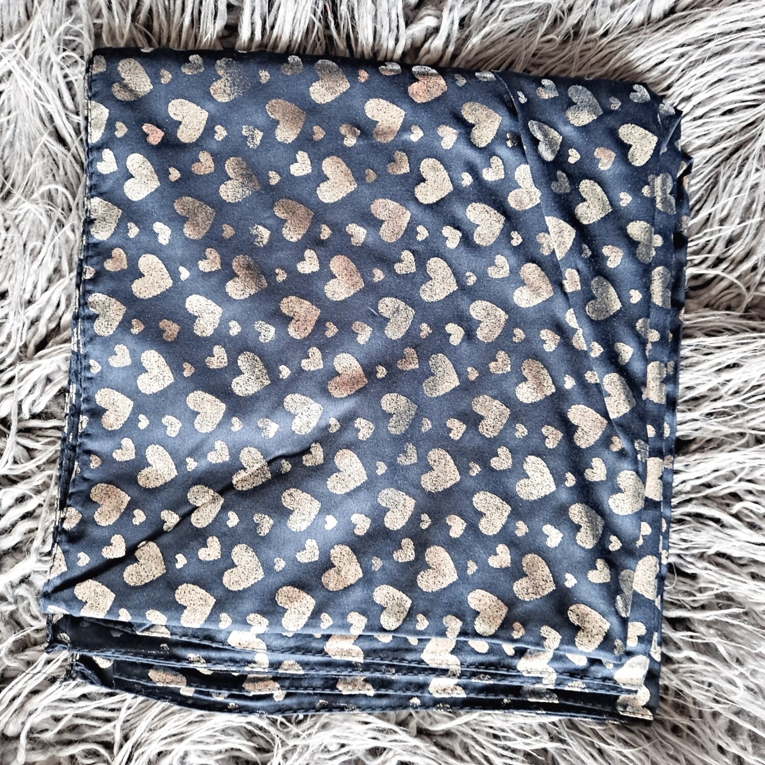 Navy/silver metallic solid hearts tichel