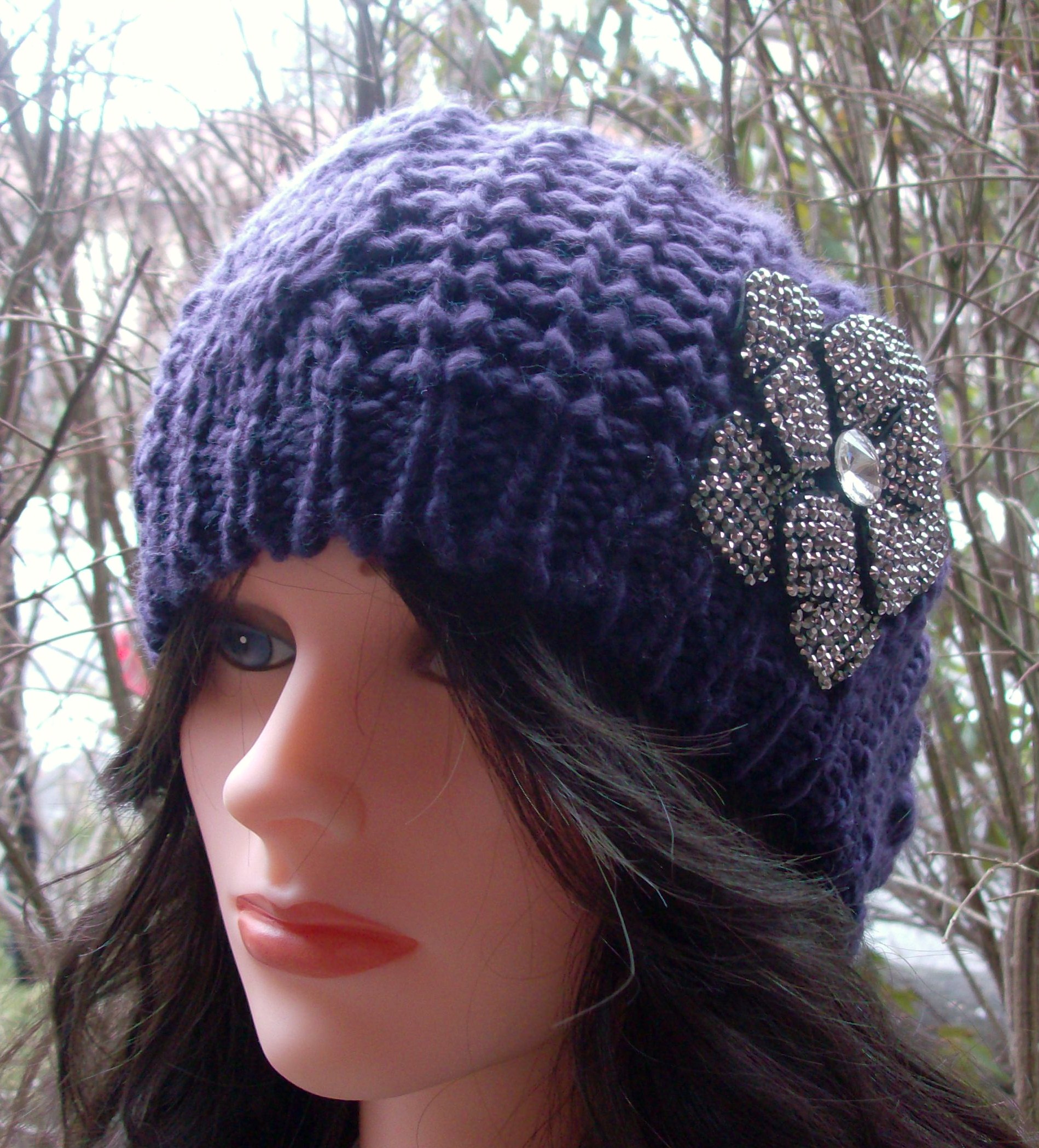 Chic beret purple