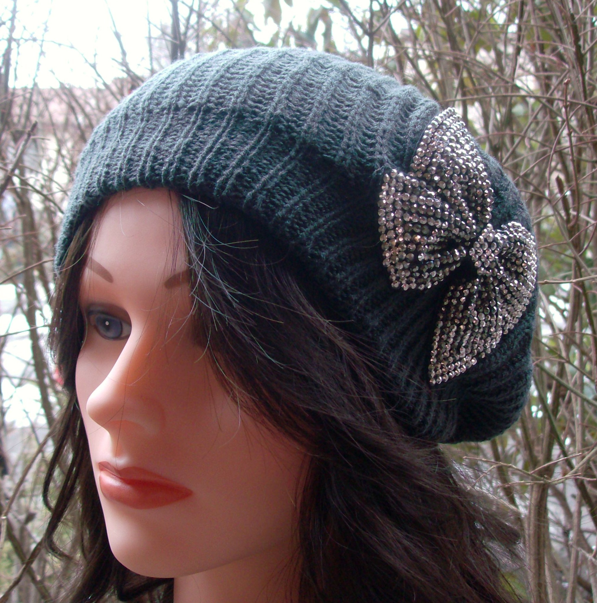 Chic beret dark gray