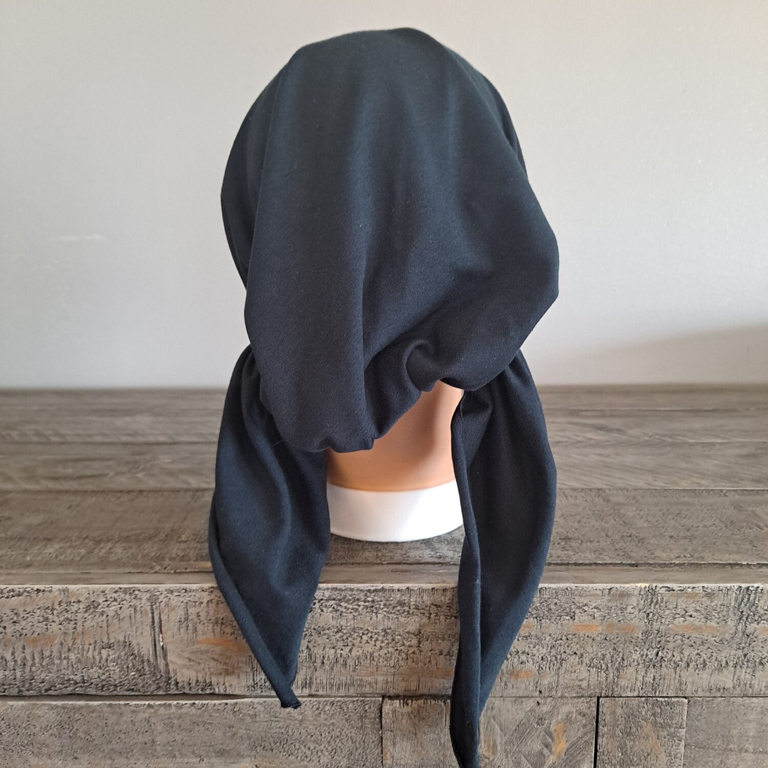 Navy pre tied tichel with applique