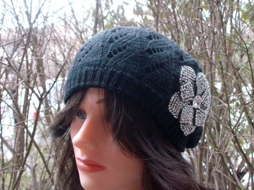 Chic beret black