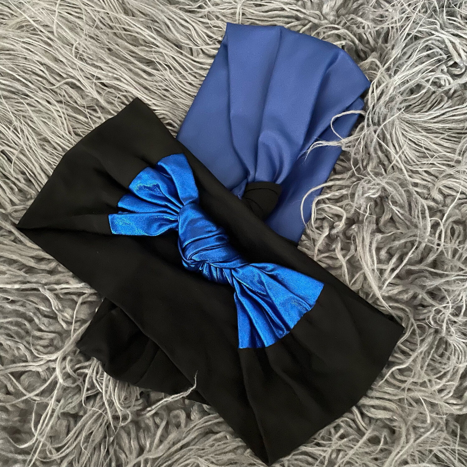 Black with gold foil knot headband