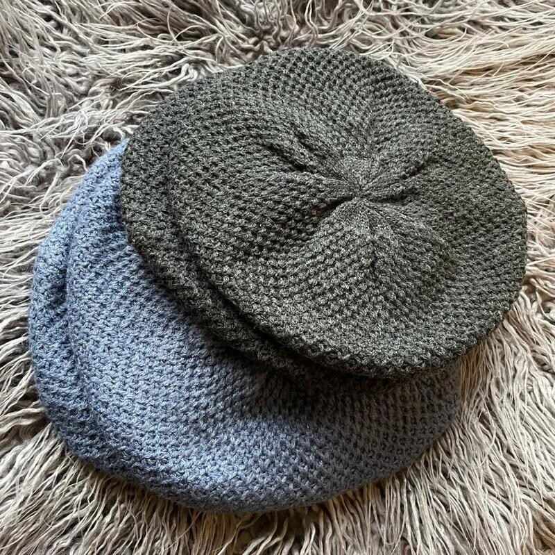 Fine knit chunky beret