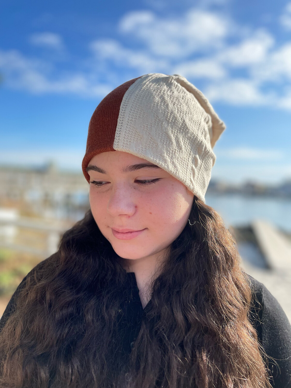 Caramel/Ivory Dual color-Block Beanie
