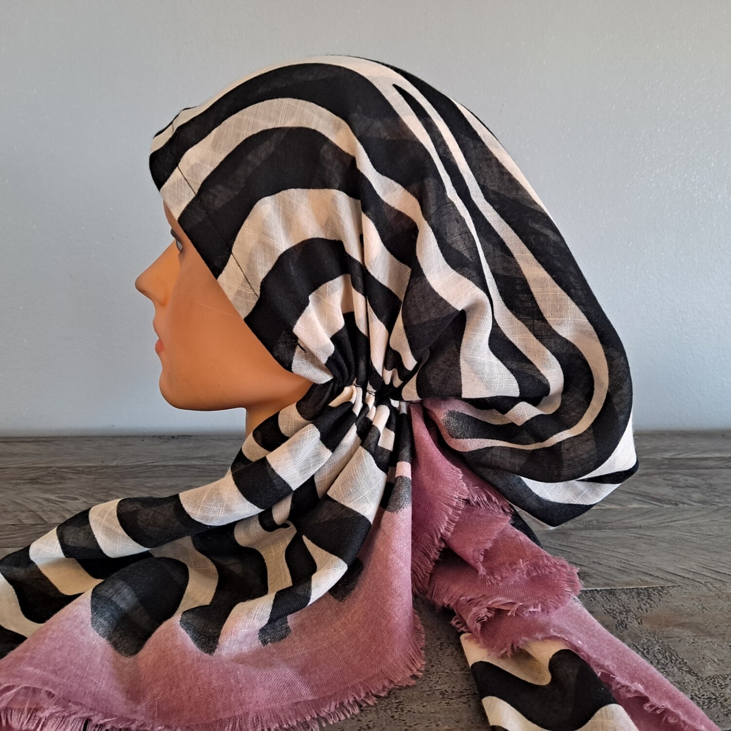 Dusty pink stripy  - soft fringes pretied tichel w/band sewn in (BBS)