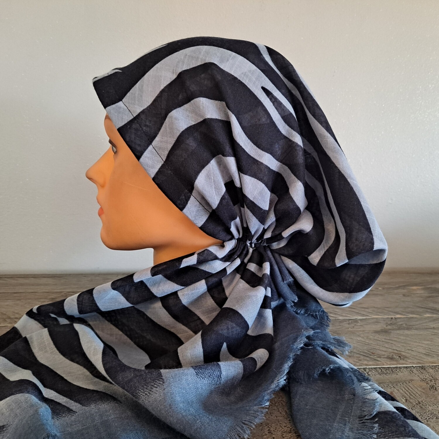 Denim blue stripy  - soft fringes pretied tichel w/band sewn in (BBS)