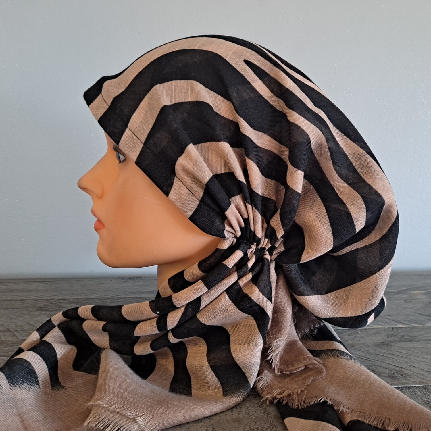 Tan stripy  - soft fringes pretied tichel w/band sewn in (BBS)
