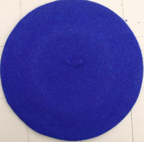 Felt beret electric blue