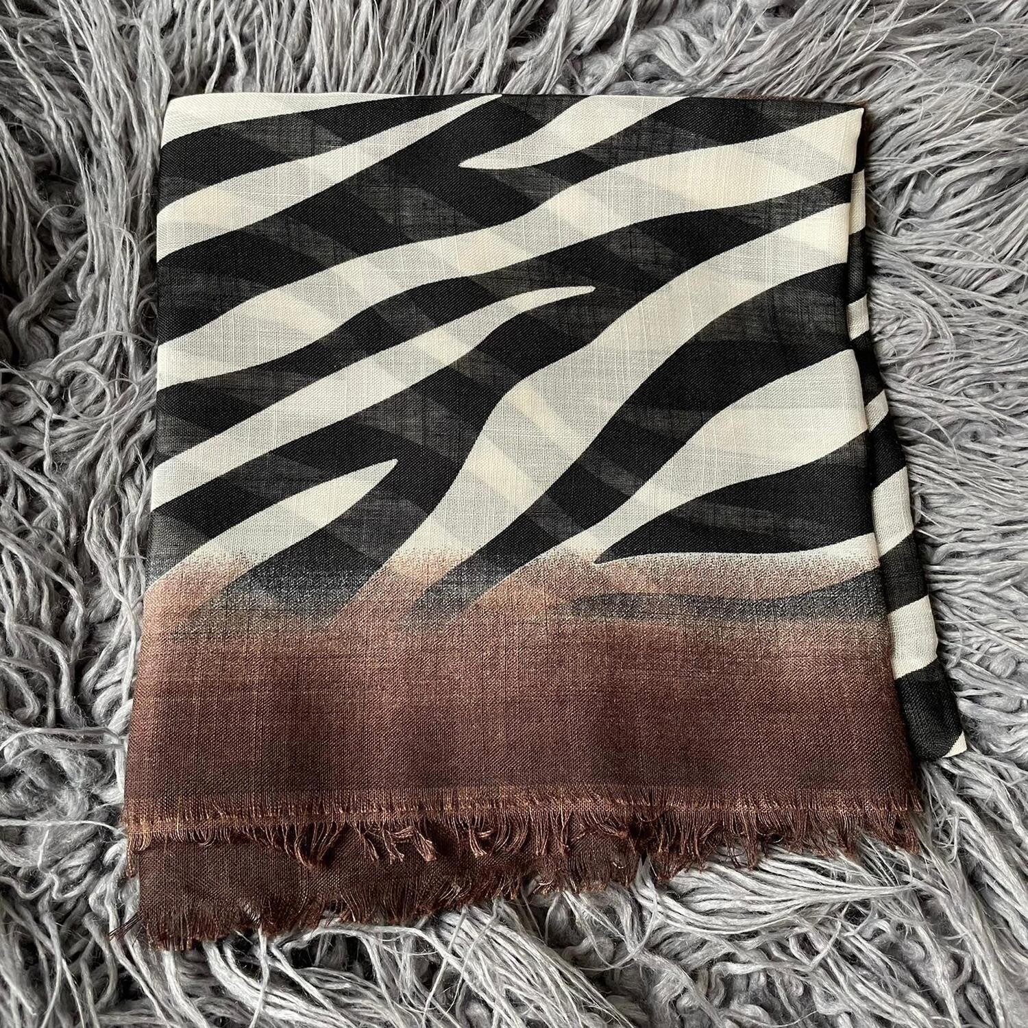 Brown, black/white  - stripy soft fringes tichel