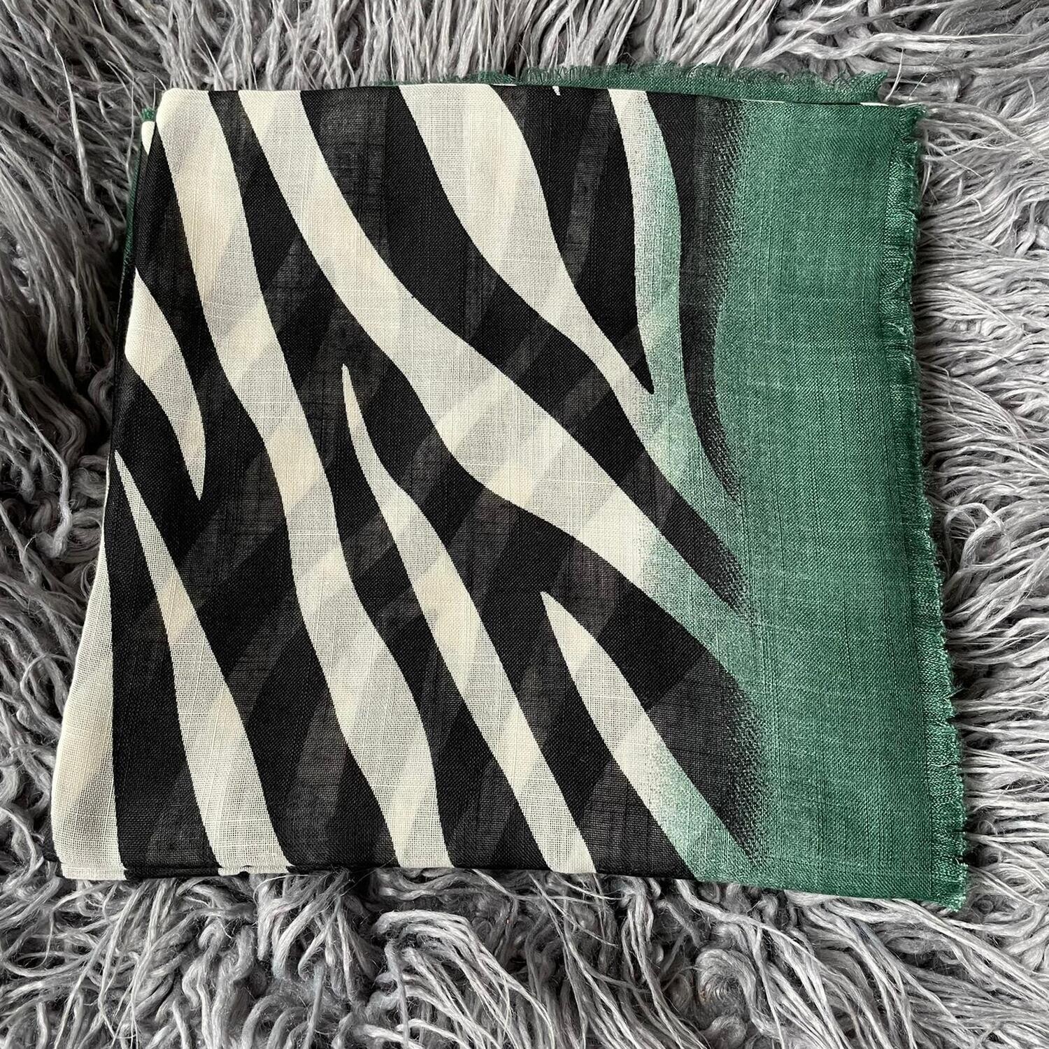 Deep green, black/white  - stripy soft fringes tichel