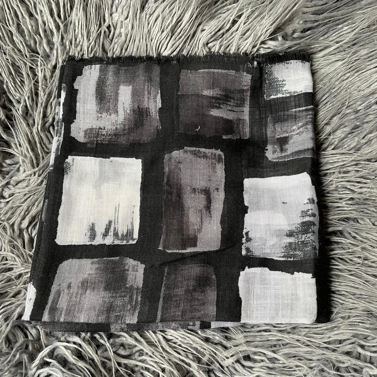 Black/gray - soft fringes tichel