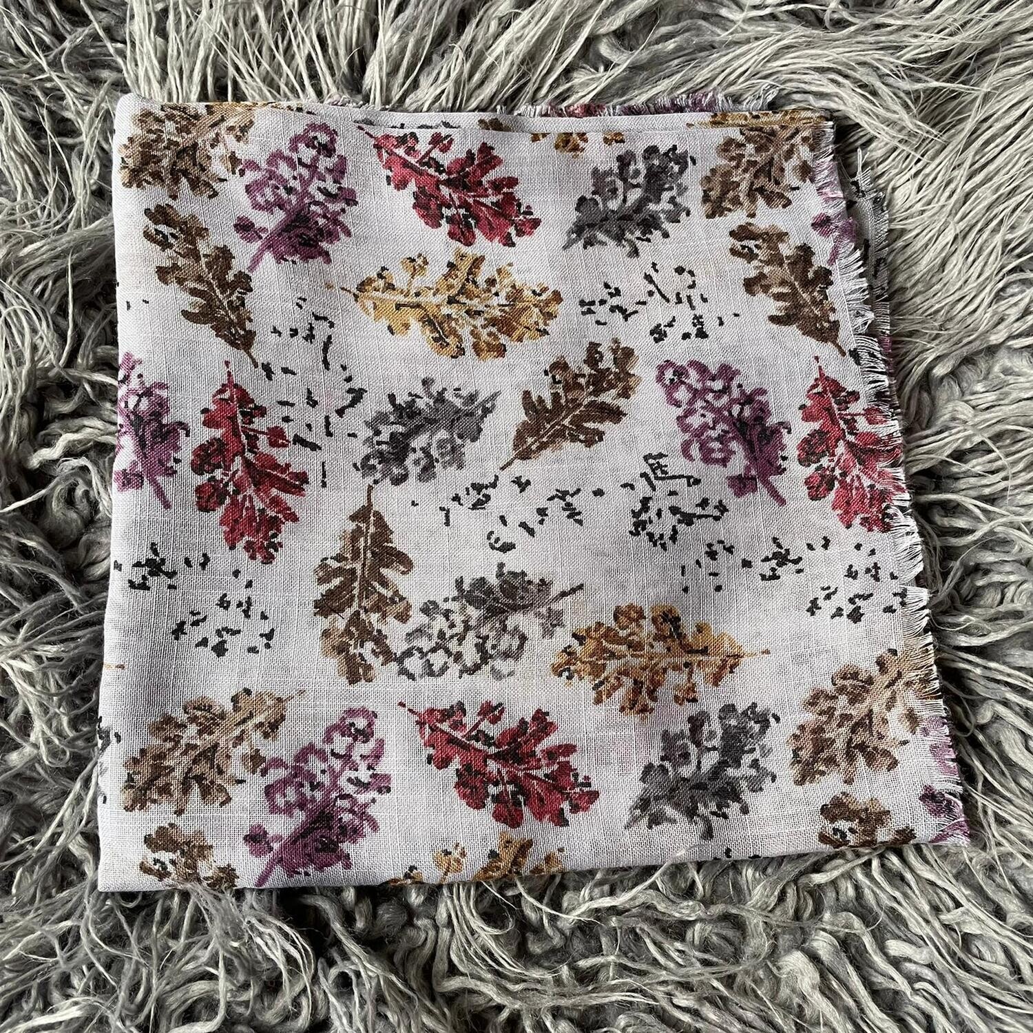 Light gray  pretty leaves - soft fringes tichel