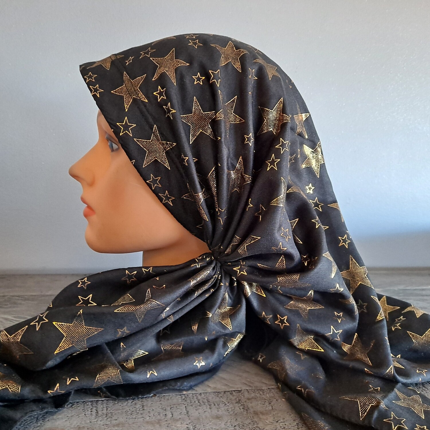 Black/gold - long back pre-tied kerchief w/band sewn in