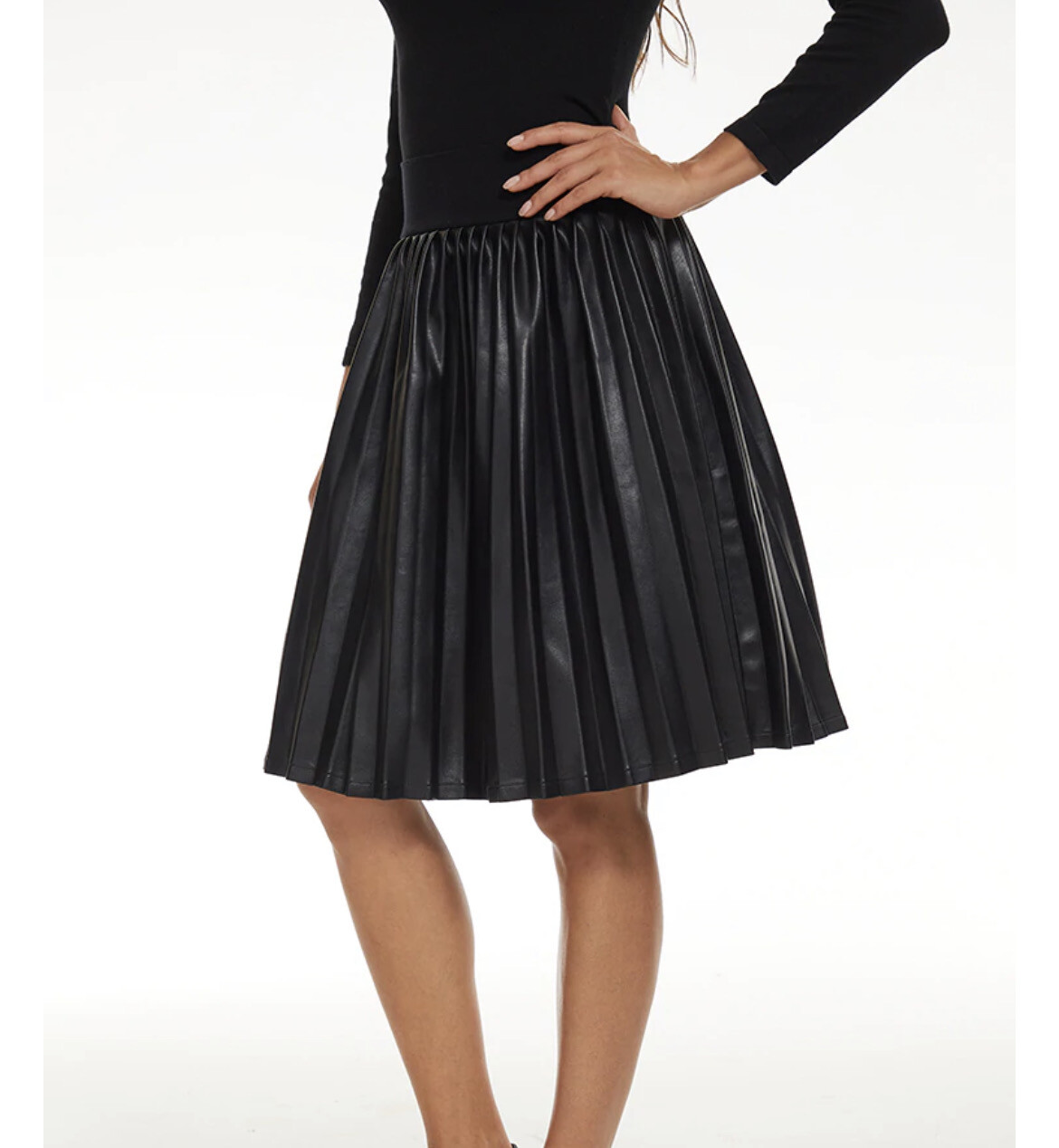 Pleated pleather skirt - WOW