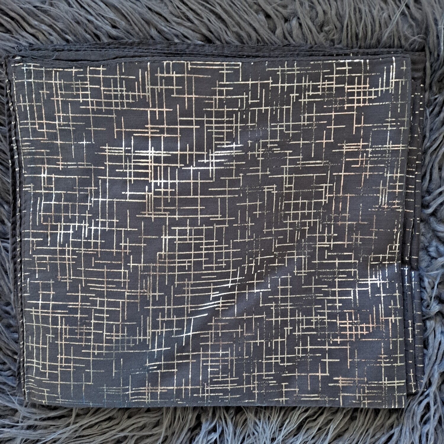 Gray/silver metallic lines tichel