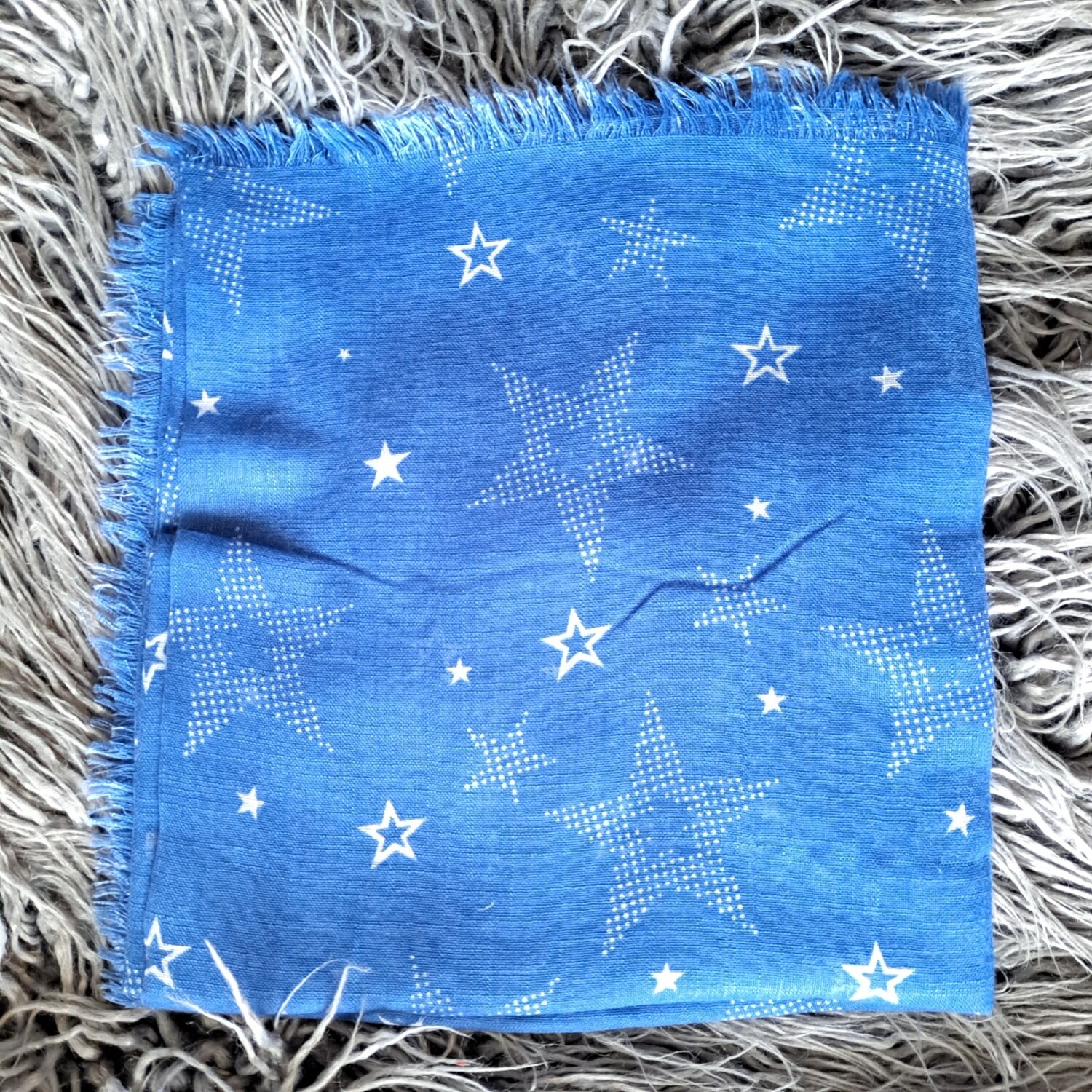 Lighter denim/white stars - soft fringes tichel