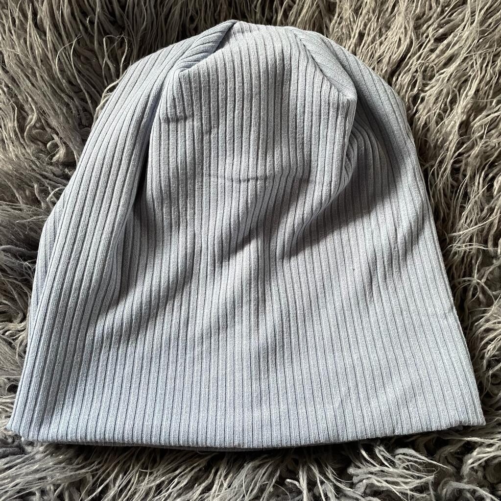 Cornflower blue beanie - thick ribs
