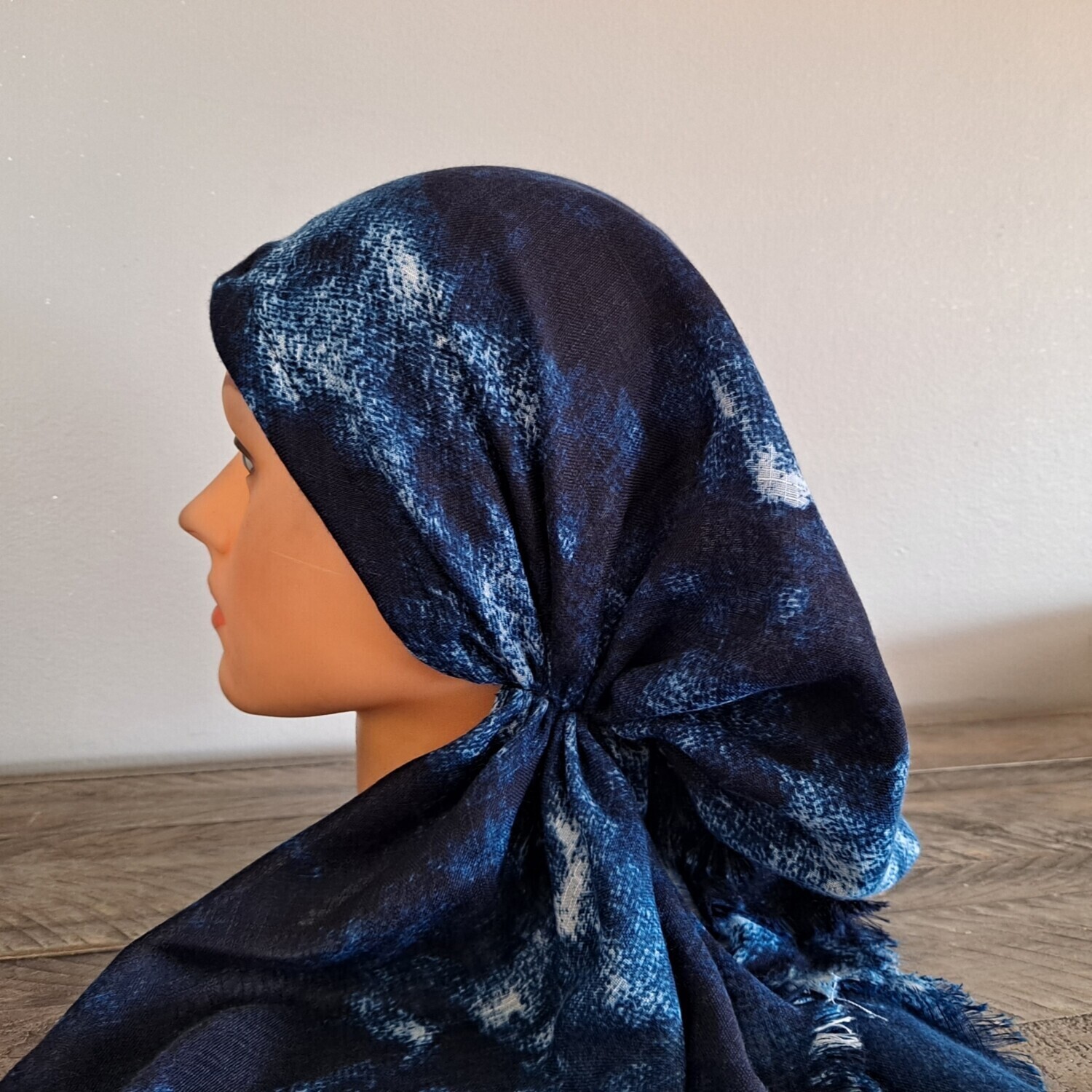 Blue/dark blue tie dyed - soft fringes pretied tichel w/band sewn in (BBS)